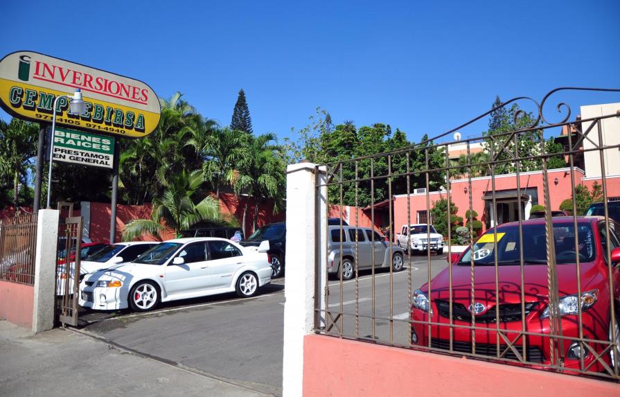 Desconocidos atracan en Santiago agencia de carros y se llevan más de RD$3 millones