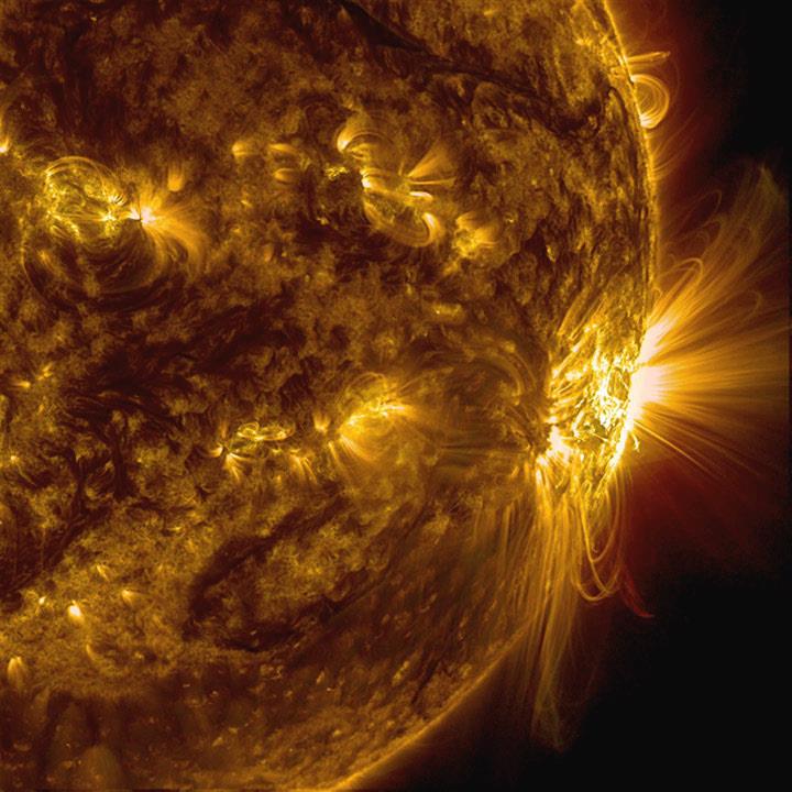 Los ejes magnético y dinámico del Sol contradicen la teoría y se desalinean