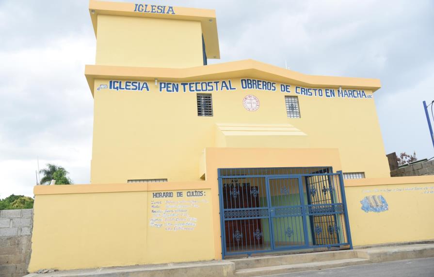 Policía apresa hombre acusado de violar a tres adolescentes en iglesia de San Isidro