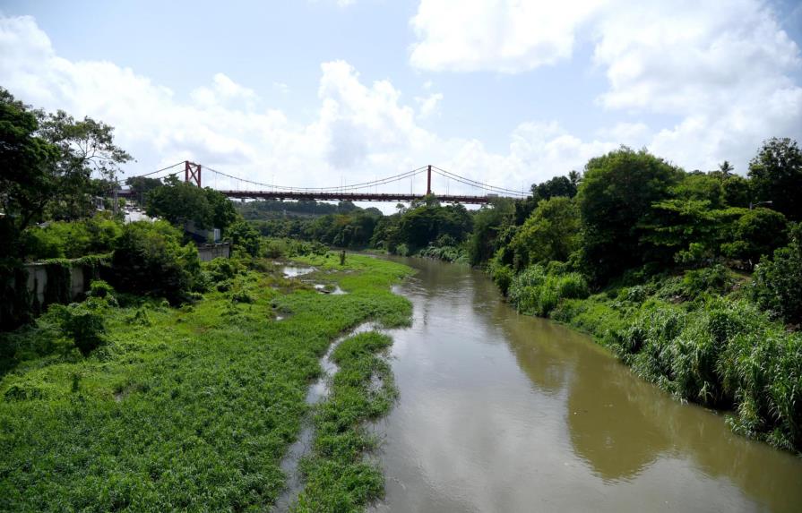 Empresas contaminan el río Yaque del Norte
