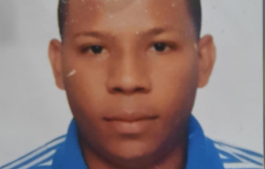 Familia denuncia “secuestro” de un joven prestamista en Santo Domingo Oeste 
