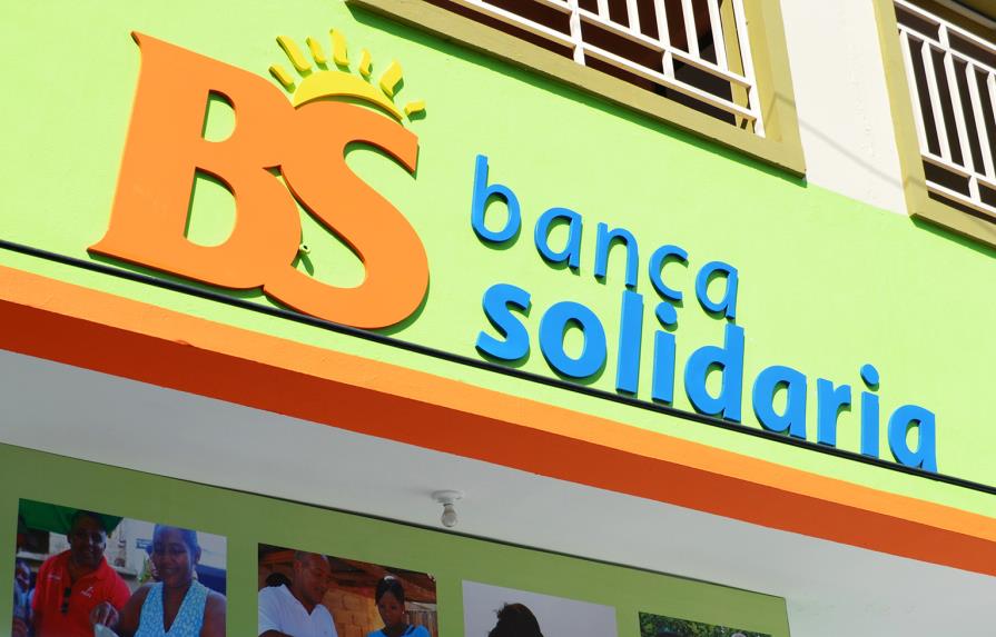 Hojalateros de Las Cañitas prosperan con financiamientos de Banca Solidaria 