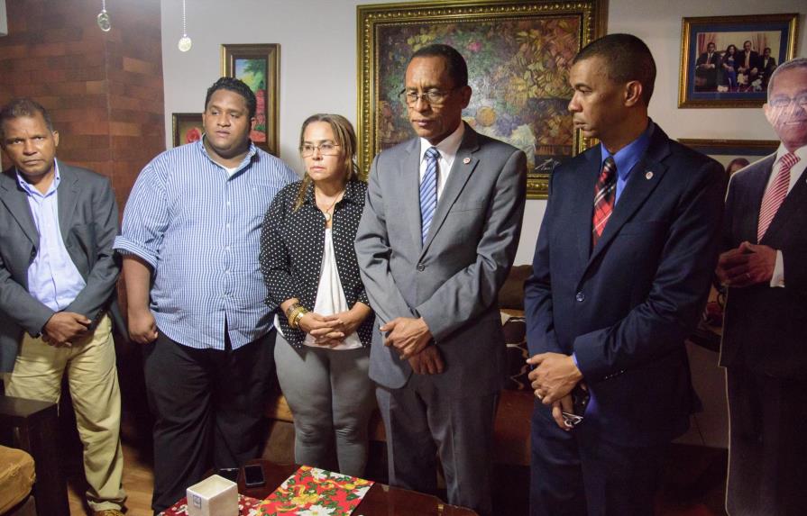 Familia de Aquino Febrillet sorprendida con traslado de Blas Peralta