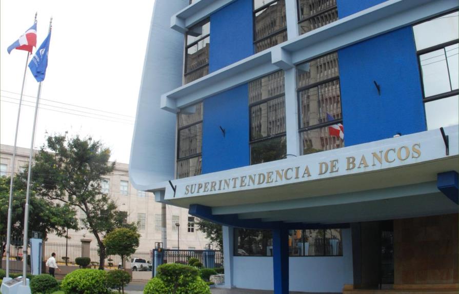 Banca consolidada dominicana tiene prestado más de RD$916,000 millones