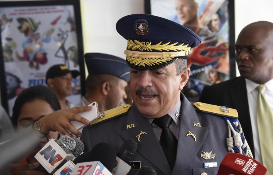 El director de la Policía Nacional tiene 132 agentes asignados a su escolta