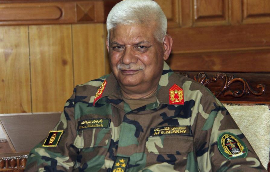 Ministro de Defensa y jefe del Ejército afganos dimiten tras ataque a base