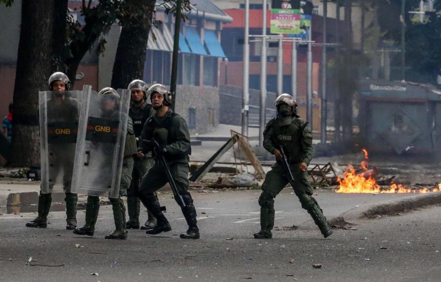 Fiscalía confirma dos muertes durante el paro opositor en Venezuela