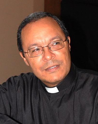 Nombran obispo auxiliar de Santo Domingo 