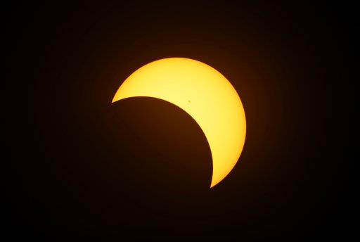 Pareja de Carolina del Sur nombra a su recién nacida Eclipse 