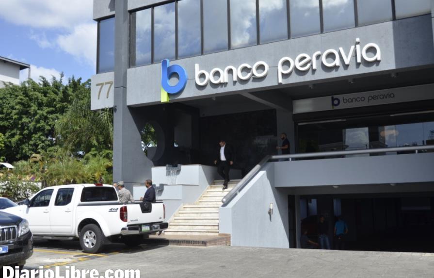 Incluyen a otros trece en fraude al Banco Peravia
