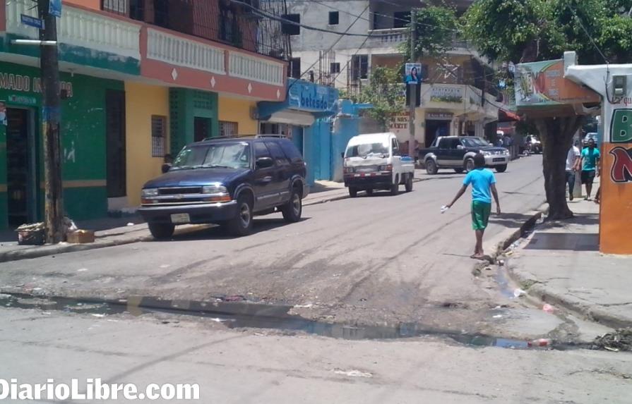 Katanga pide al Ayuntamiento de Santo Domingo Este eliminar aguas residuales